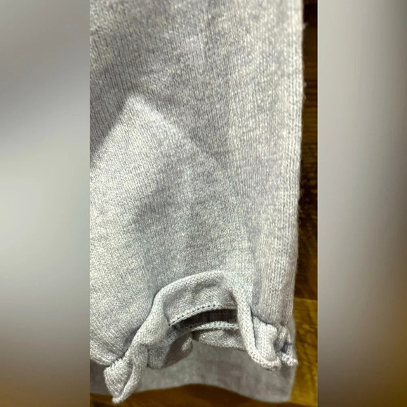 CATHERINE MALANDRINO Gray Diagonal Knit round  boat neck ruffle light sweater XS - Picture 3 of 5